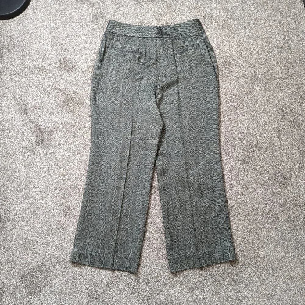 Women's NYGARD Gray Herringbone Pleated, Straight Leg, Career Pants; Size 12P